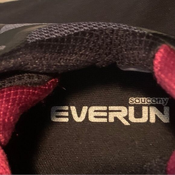 Saucony Everun trail sneakers - Picture 9 of 10